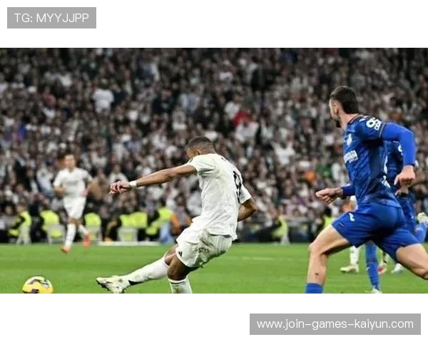 皇马比赛节奏被对手玩弄，需改变出球方式