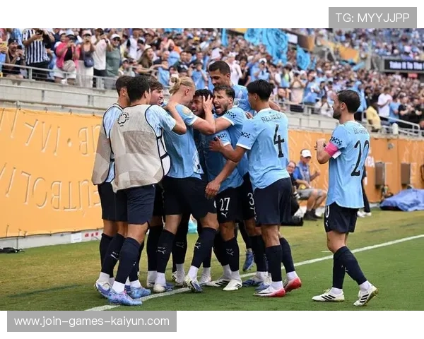 曼城卢卡塞奥门前补射抢下本场关键优势